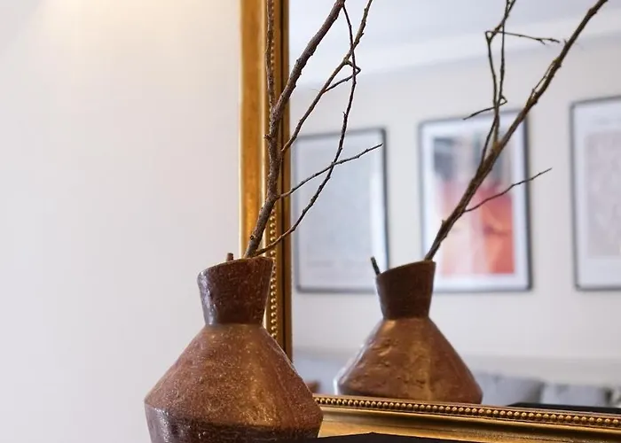 Parisian Elegance - Place Vendome Apartment Paris